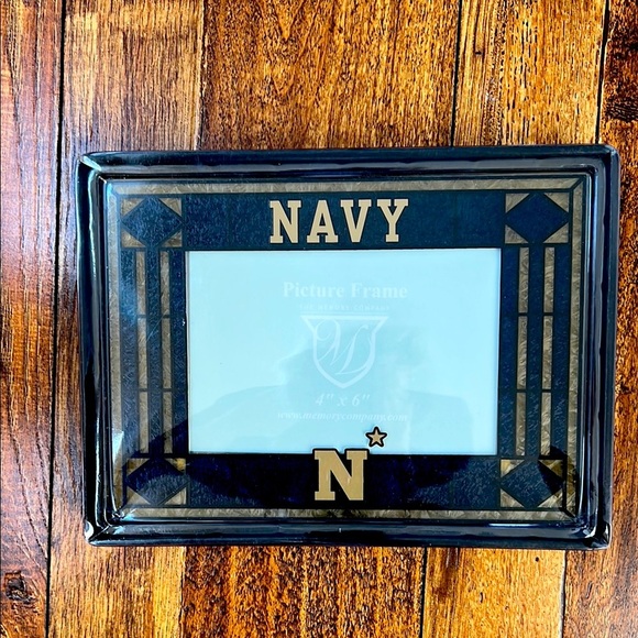 Navy Picture Frame - Blue and Gold 4x6 - Picture 1 of 5